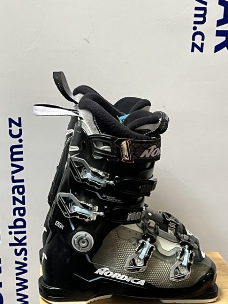 sjezdové boty Nordica 26 cm
