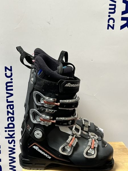 dámské sjezdové boty Nordica 24,5 cm