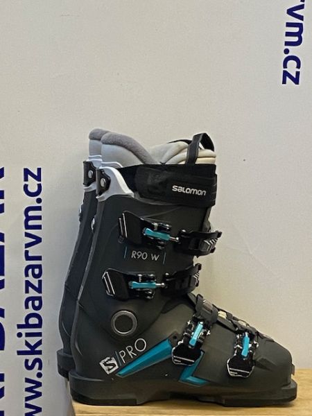 sjezdové boty Salomon 24 cm sjezdové boty Salomon 24 cm